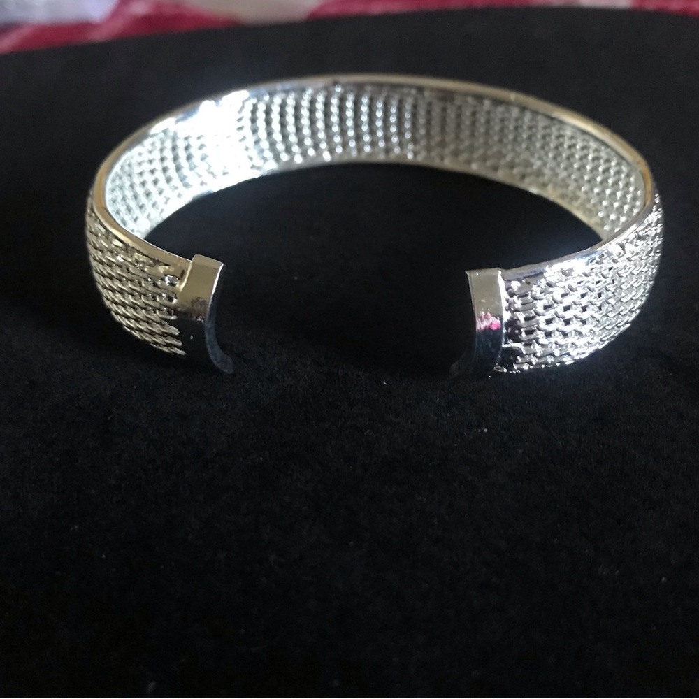 Sterling Silver Mesh Cuff Bracelet - Picture 2 of 2